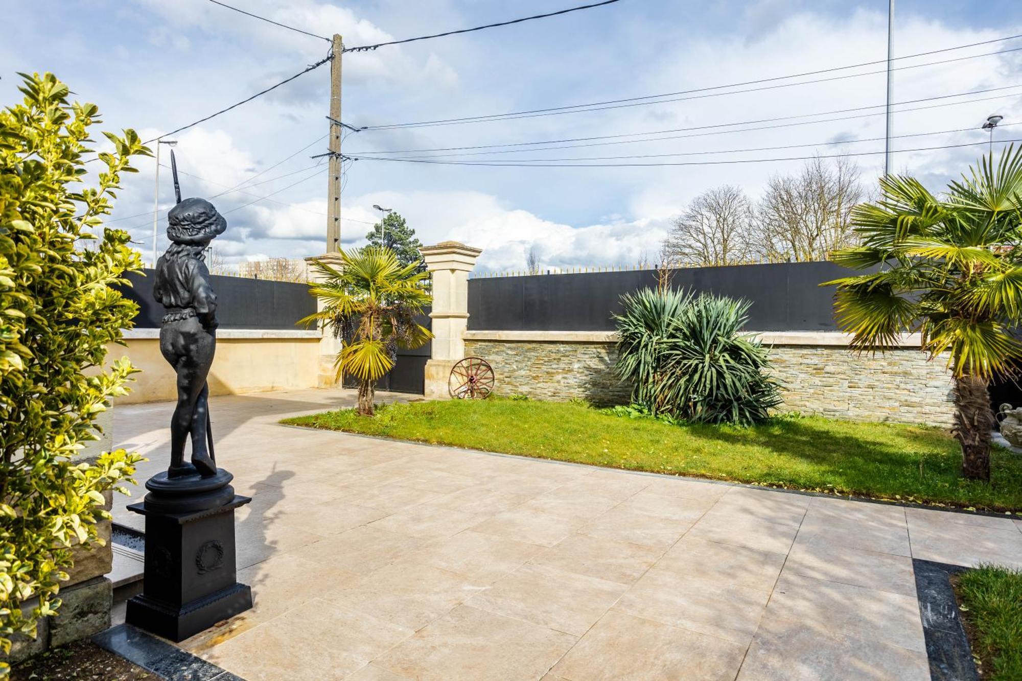 Studio Paisible Proche De Paris Et Disneyland Neuilly-sur-Marne Exteriér fotografie